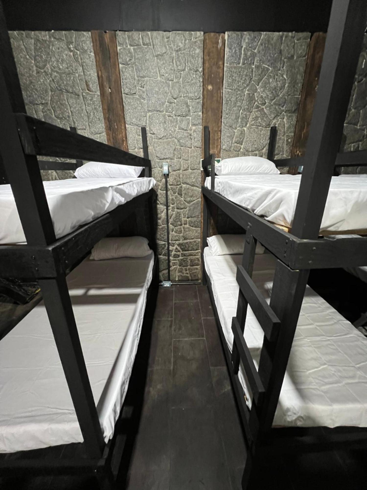 Albergue Castle Of Vibes -