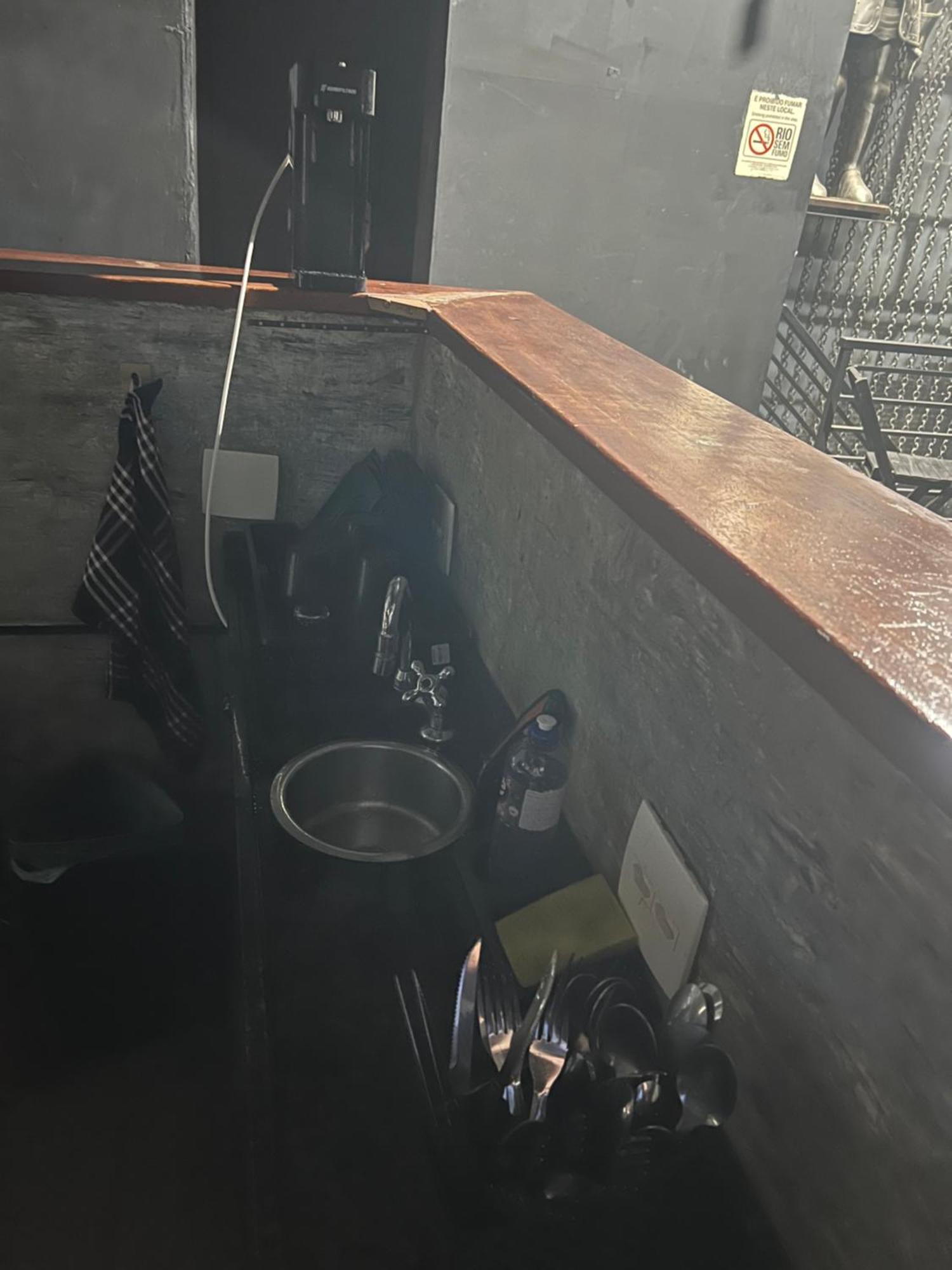 Hostal Castle Of Vibes -